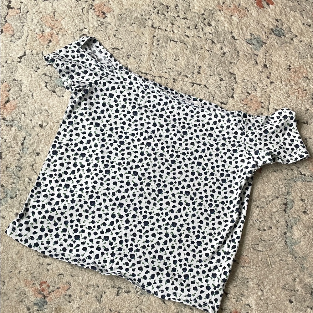 PacSun Women's Navy and White Patterned Tee